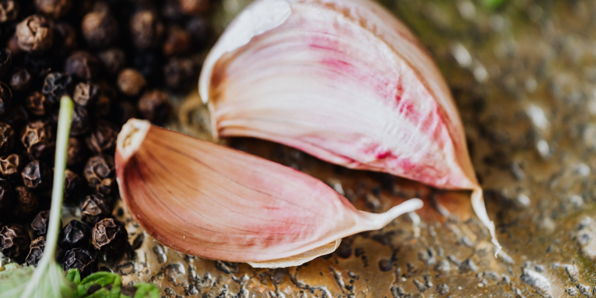 Knoblauch: Ein starker Verbündeter für unser Haar!